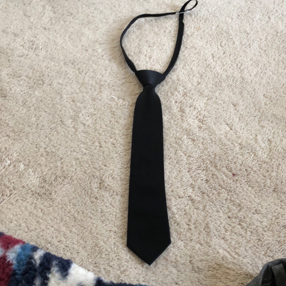 Black zip on tie